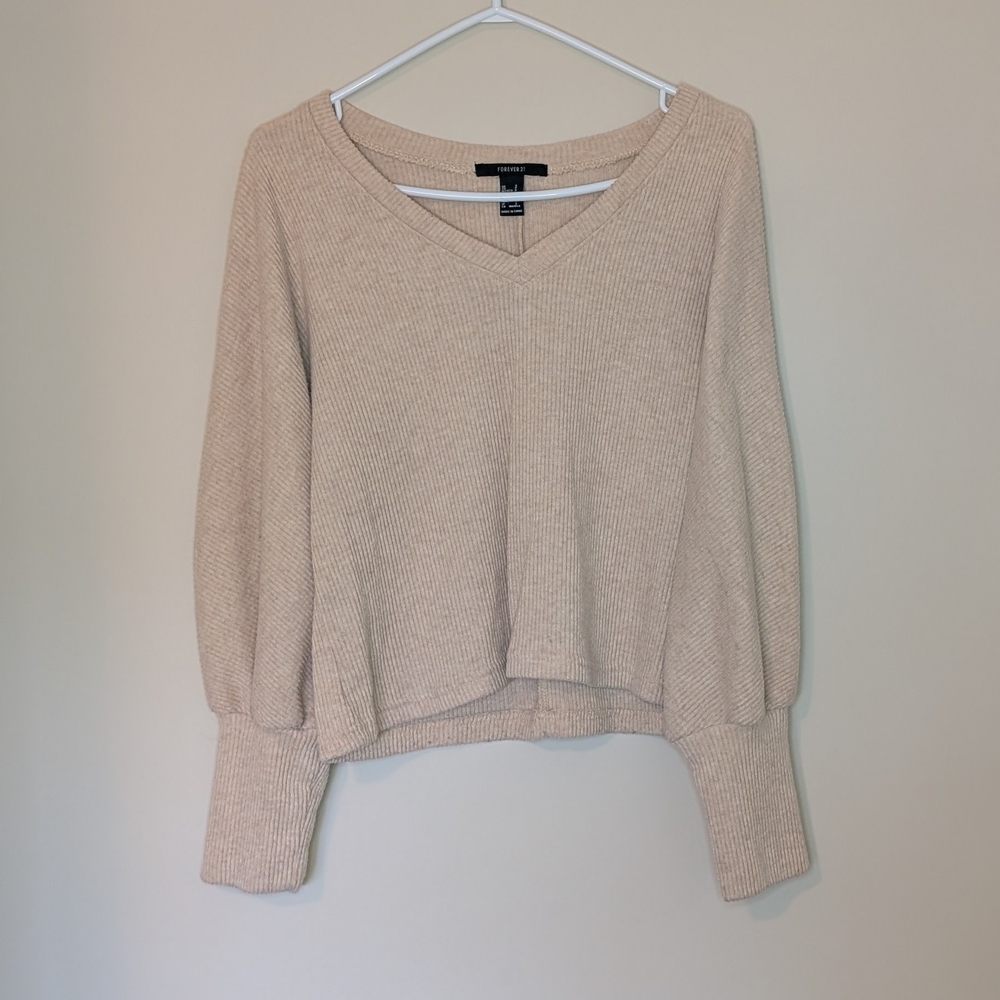 Forever 21 Beige Knit Top, Size Small